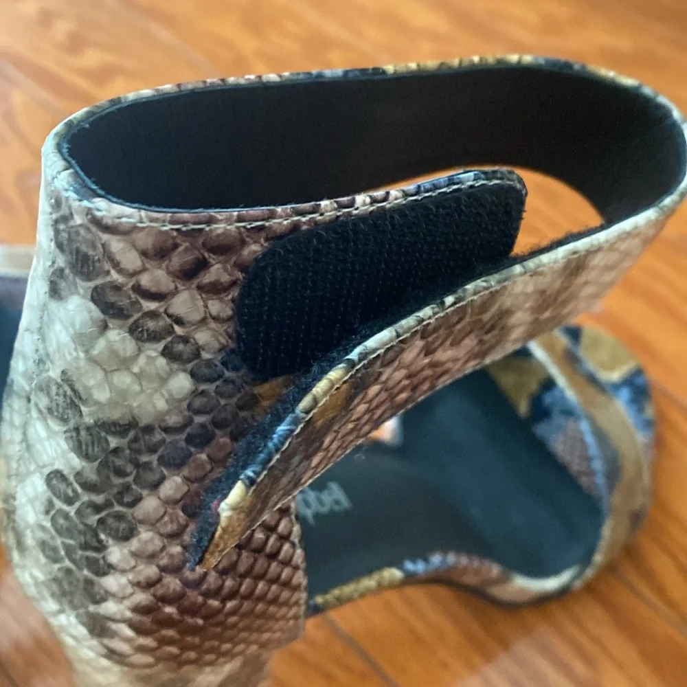 Jeffrey Campbell Lindsay Snake Print Heeled Sandal Size 8.5